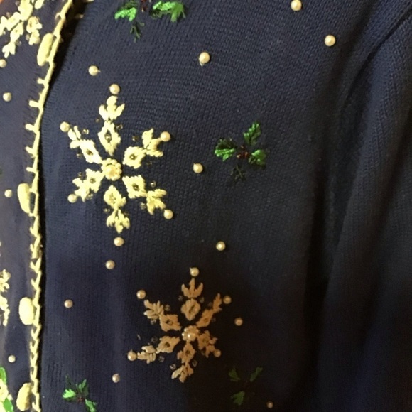 Retro Y2K embroidered beaded Christmas cardigan - Picture 5 of 12
